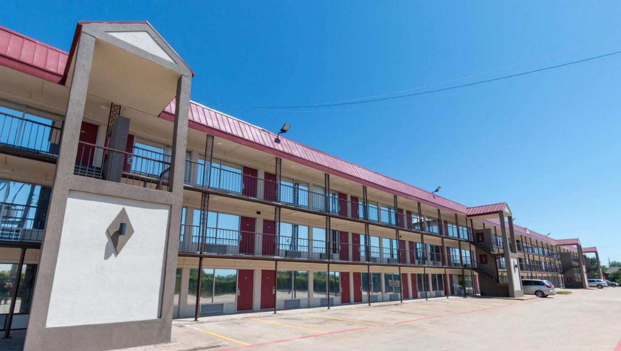 Magnuson Extended Stay And Suites Airport Hotel Irving Exterior foto